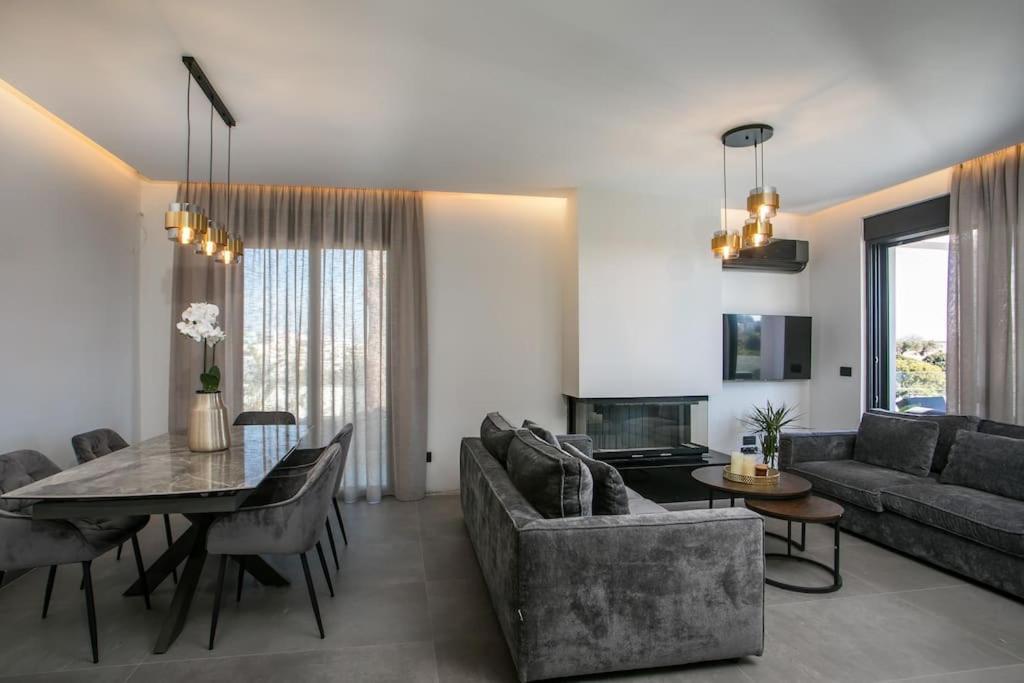 Villa Seranti Asgourou